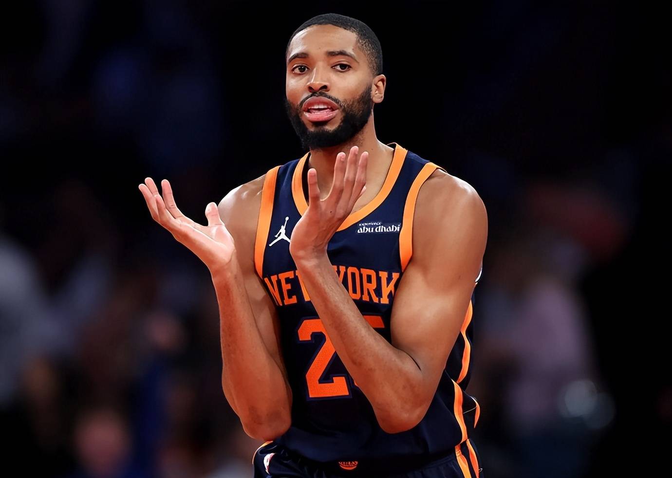 乐鱼网页版 -NBA总决赛倒计时，本菲卡冲刺阶段官宣签约，细节引发关注，态度坚定，训练强度明显提升(本菲卡最新消息最新)