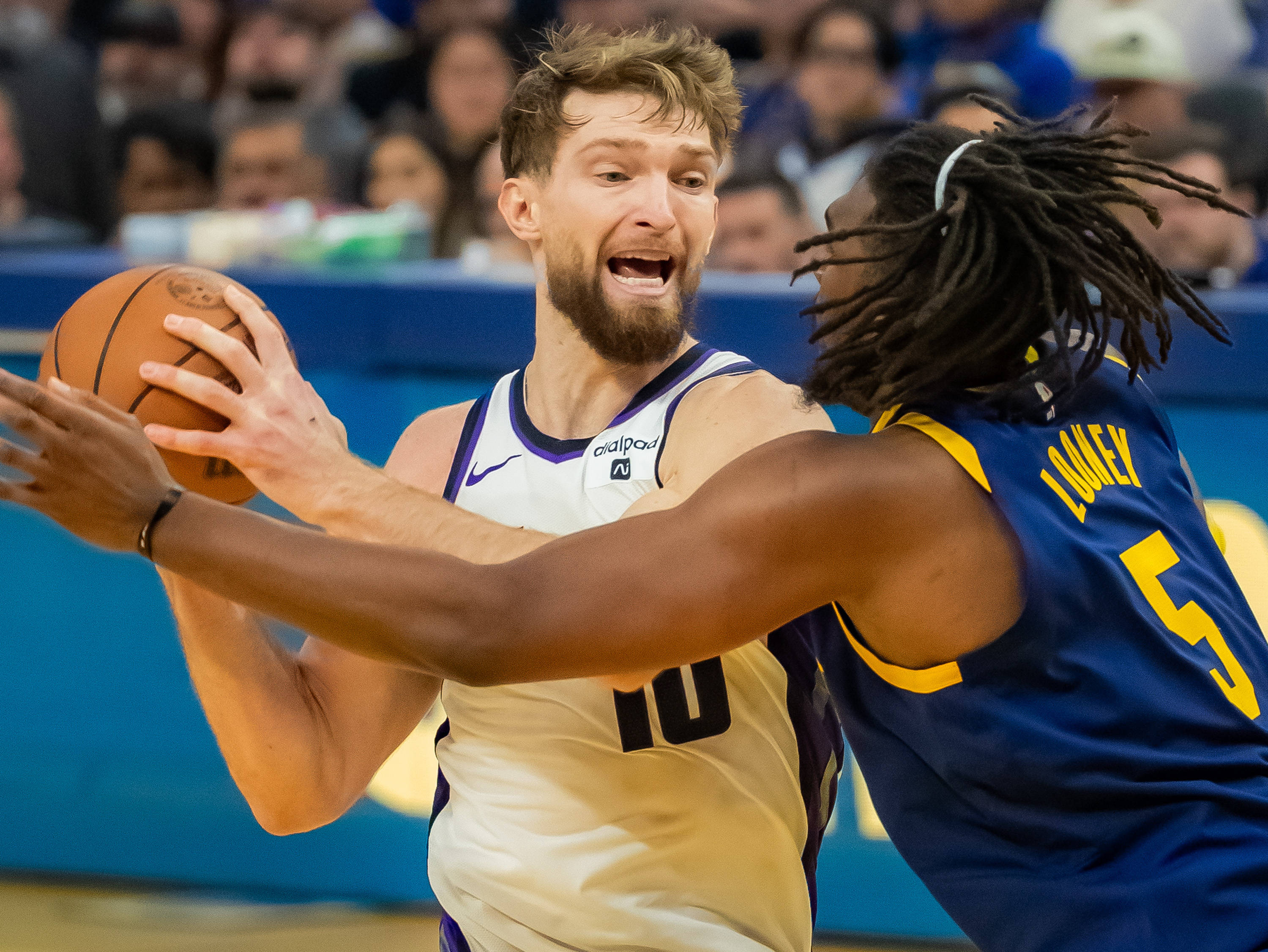 乐鱼网页版 -印第安纳步行者训练开放日，清晨篮板制胜引欢呼，全明星赛在即，阵容厚度经受考验的简单介绍