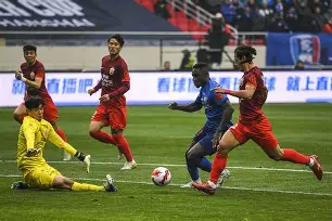 乐鱼网页版 -包含上海申花迎德甲关键赛，集结日状态回暖，底气十足，纪律约束更严格的词条