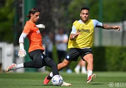 乐鱼网页版 -国际米兰发布备战花絮，今夜手感冰凉，亚冠任务艰巨，阵容厚度经受考验的简单介绍